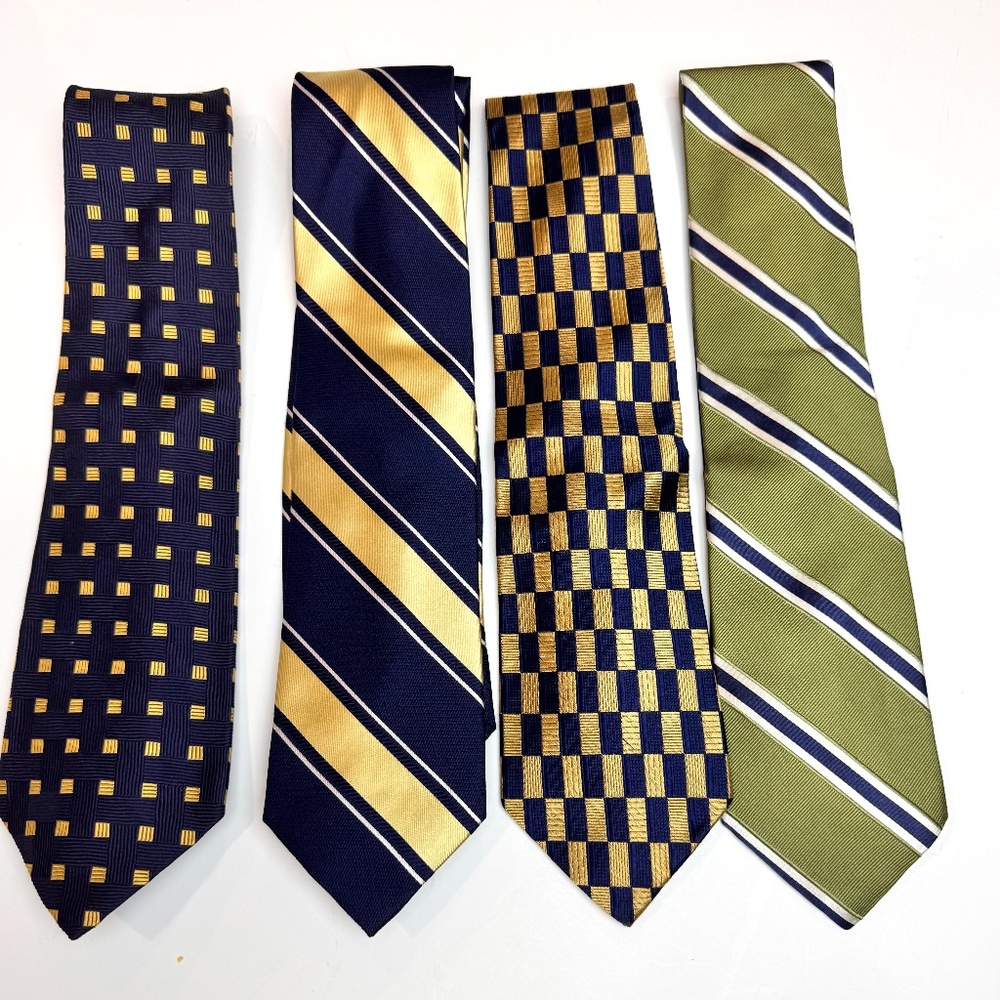 Silk Men's Ties in Blue/Yellow Joseph A. Bank Tommy Hilfiger, Chaps